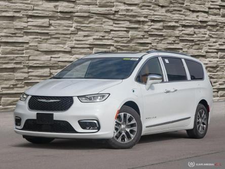 2024 Chrysler Pacifica Hybrid Pinnacle (Stk: R2073) in Welland - Image 1 of 26