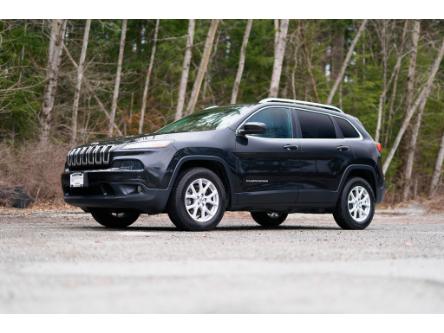2016 Jeep Cherokee North (Stk: RT058014A) in Vancouver - Image 1 of 19