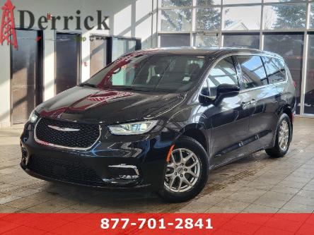 2023 Chrysler Pacifica Touring (Stk: PPF1349D) in Edmonton - Image 1 of 29