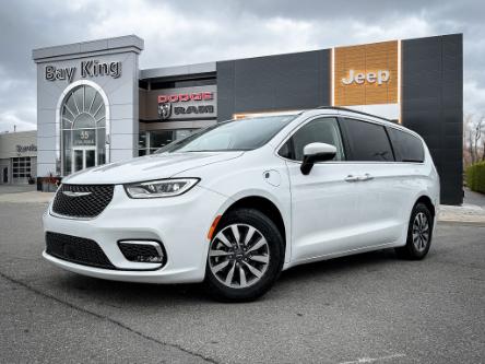 2023 Chrysler Pacifica Hybrid Touring-L (Stk: 7861) in Hamilton - Image 1 of 24