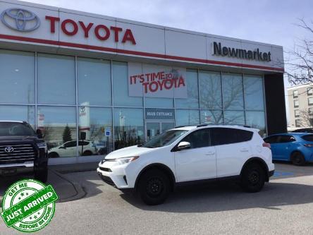 2018 Toyota RAV4 LE (Stk: 38256A) in Newmarket - Image 1 of 12