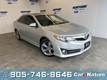 2013 Toyota Camry SE | V6 | LEATHER | SUNROOF | REAR CAM (Stk: P10370) in Brantford - Image 1 of 23
