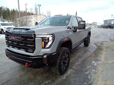 2024 GMC Sierra 2500HD AT4X (Stk: 18647) in Whitehorse - Image 1 of 15