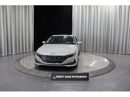 2023 Hyundai Elantra Luxury (Stk: 8044A) in Edmonton - Image 1 of 25