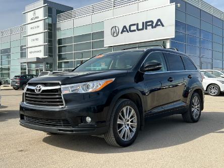 2016 Toyota Highlander XLE (Stk: T0136) in Saskatoon - Image 1 of 35