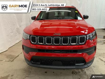 2024 Jeep Compass Sport (Stk: 24-2280) in Lethbridge - Image 1 of 33