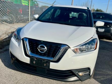 2020 Nissan Kicks SV in Thornhill - Image 1 of 5