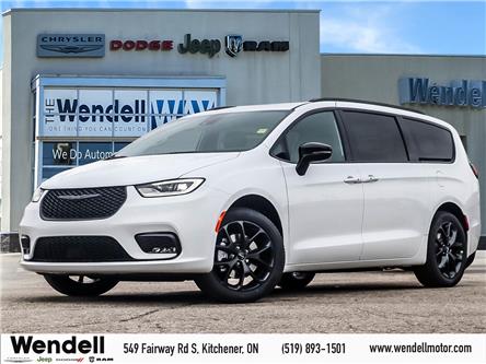 2024 Chrysler Pacifica Touring-L (Stk: 44164) in Kitchener - Image 1 of 28