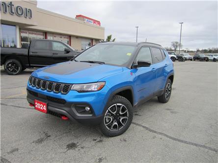 2024 Jeep Compass Trailhawk (Stk: 24109) in Perth - Image 1 of 18