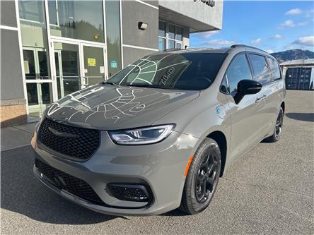 2024 Chrysler Pacifica Hybrid Select (Stk: 5158) in WHITEHORSE - Image 1 of 17