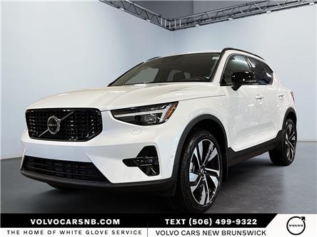 2025 Volvo XC40 B5 Plus Dark Theme (Stk: 250276N) in Fredericton - Image 1 of 16