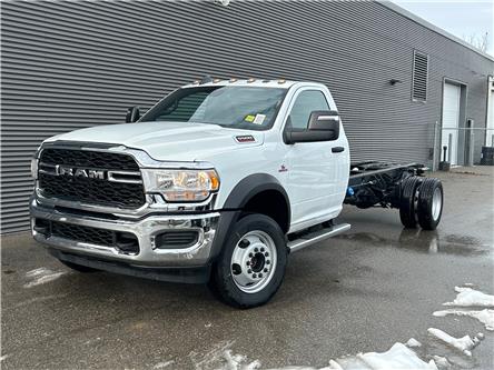 2024 RAM 5500 Chassis Tradesman/SLT (Stk: 24639) in London - Image 1 of 35
