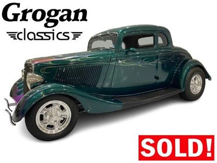 1933 Ford Custom 5-Window Coupe (Stk: 820347) in Watford - Image 1 of 17