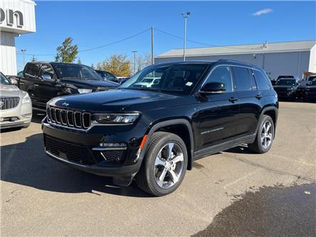 2023 Jeep Grand Cherokee 4xe Base (Stk: VC6152) in Vermilion - Image 1 of 30