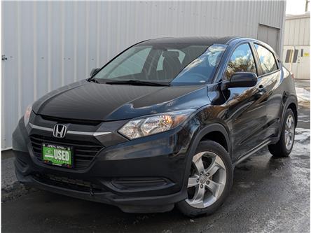2016 Honda HR-V LX (Stk: H501123A) in North Cranbrook - Image 1 of 15