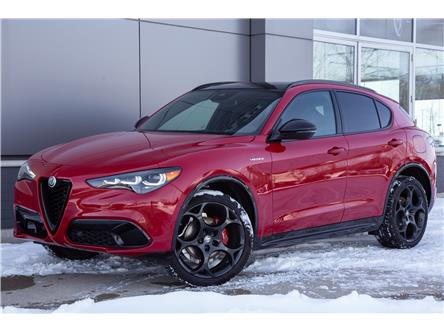 2025 Alfa Romeo Stelvio Base (Stk: 25005) in London - Image 1 of 33