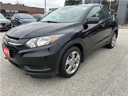 2017 Honda HR-V LX (Stk: M5654) in Sarnia - Image 1 of 18