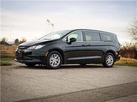 2024 Chrysler Grand Caravan SXT (Stk: R201242) in Surrey - Image 1 of 19