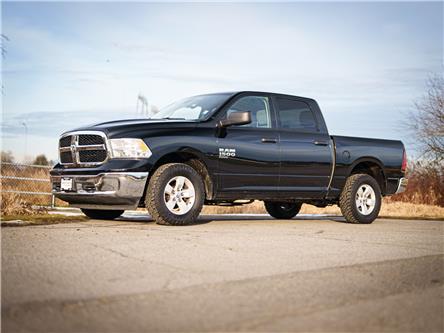2022 RAM 1500 Classic SLT (Stk: 28700) in Surrey - Image 1 of 17
