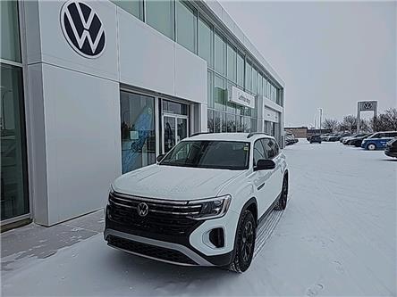 2025 Volkswagen Atlas 2.0 TSI Peak Edition (Stk: 25047) in Lethbridge - Image 1 of 31