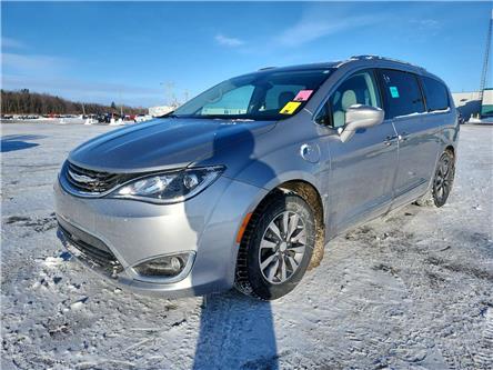 2019 Chrysler Pacifica Hybrid Touring-L (Stk: 42155J) in Belleville - Image 1 of 3