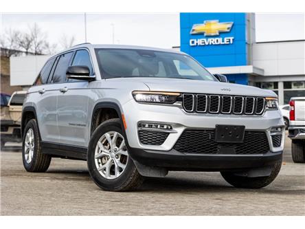 2023 Jeep Grand Cherokee Limited (Stk: 5P046) in Kamloops - Image 1 of 17