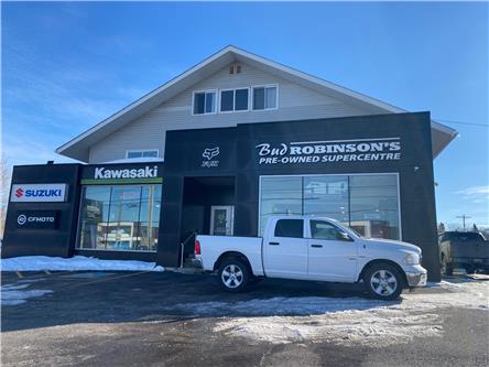 2023 RAM 1500 Classic SLT (Stk: V3511) in Sault Ste. Marie - Image 1 of 27