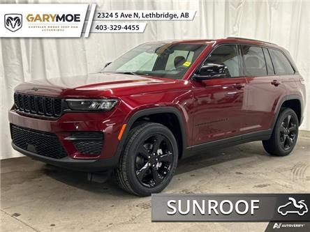2025 Jeep Grand Cherokee Laredo (Stk: 25-8455) in Lethbridge - Image 1 of 10