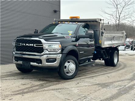 2024 RAM 5500 Chassis Tradesman/SLT (Stk: 24628) in London - Image 1 of 45
