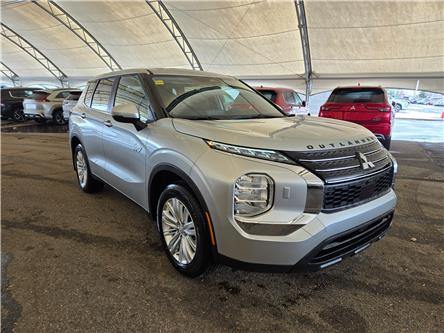 2025 Mitsubishi Outlander PHEV ES (Stk: R1071) in Calgary - Image 1 of 22