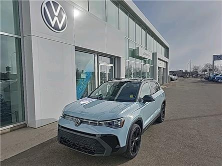 2025 Volkswagen Taos Comfortline Black Edition (Stk: 25055) in Lethbridge - Image 1 of 26