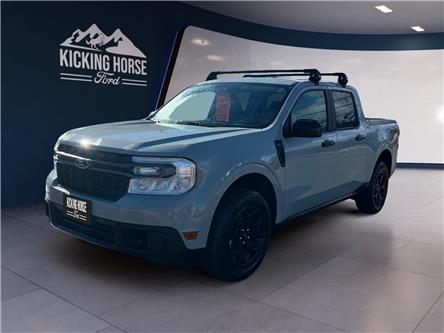 2024 Ford Maverick XLT (Stk: 11450) in Golden - Image 1 of 17