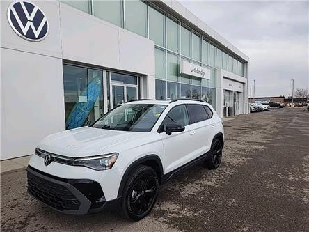 2025 Volkswagen Taos Comfortline Black Edition (Stk: 25063) in Lethbridge - Image 1 of 32