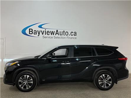 2023 Toyota Highlander Hybrid XLE (Stk: 42232J) in Belleville - Image 1 of 28