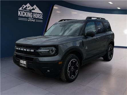 2025 Ford Bronco Sport Outer Banks (Stk: 11935) in Golden - Image 1 of 17