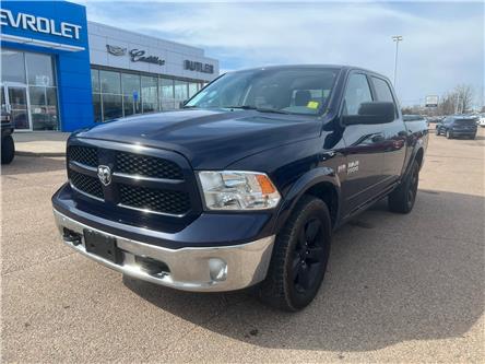 2016 RAM 1500 SLT (Stk: 25-011-1) in Pembroke - Image 1 of 14
