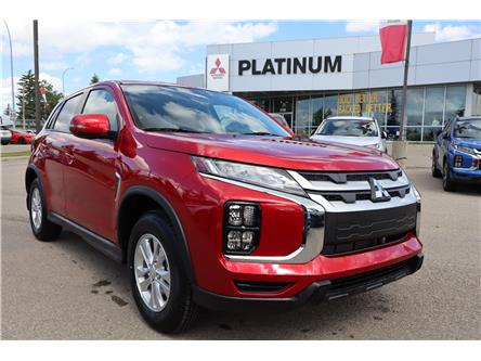 2025 Mitsubishi RVR SE (Stk: R7012) in Calgary - Image 1 of 20