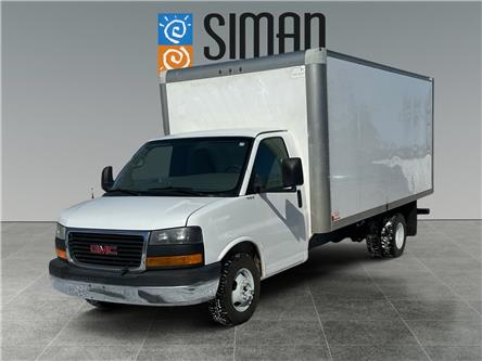 2014 GMC Savana Cutaway 4500 2WT (Stk: C3291) in Regina - Image 1 of 15