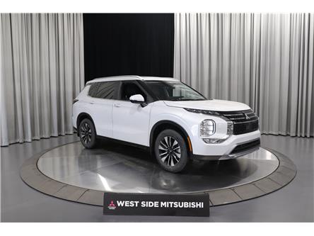2025 Mitsubishi Outlander LE (Stk: T25244) in Edmonton - Image 1 of 31