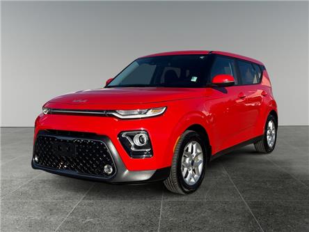 2022 Kia Soul EX (Stk: XP349C) in Saskatoon - Image 1 of 15