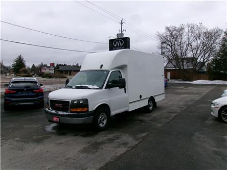 2019 GMC Savana Cutaway Work Van in Kitchener - Image 1 of 18