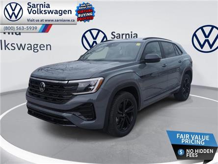 2025 Volkswagen Atlas Cross Sport 2.0 TSI Comfortline R-Line Black Edition (Stk: V2579) in Sarnia - Image 1 of 24