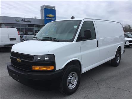 2025 Chevrolet Express 2500 Work Van (Stk: 25238) in Cornwall - Image 1 of 14