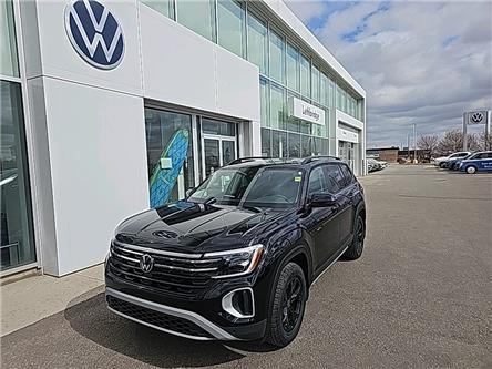 2025 Volkswagen Atlas 2.0 TSI Peak Edition (Stk: 25075) in Lethbridge - Image 1 of 31