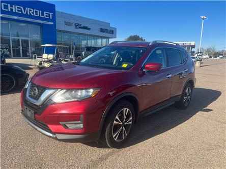 2019 Nissan Rogue SV (Stk: 24-372-1) in Pembroke - Image 1 of 16