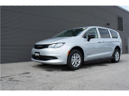 2024 Chrysler Grand Caravan SXT (Stk: MP24683) in London - Image 1 of 22