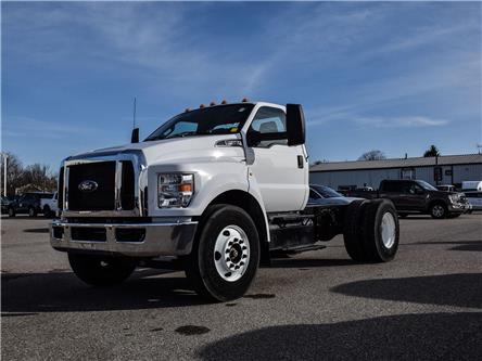2023 Ford F-650 Gas Base (Stk: VFF22619A) in Chatham - Image 1 of 32