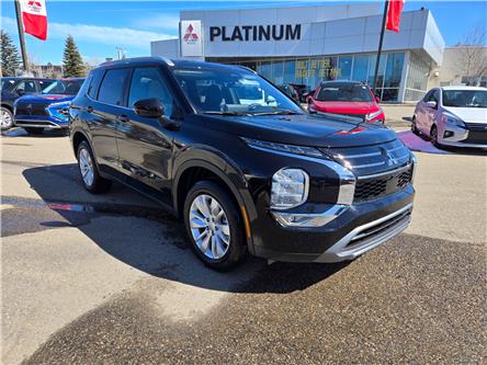 2025 Mitsubishi Outlander SE (Stk: R6031) in Calgary - Image 1 of 26