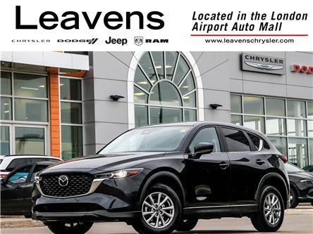 2023 Mazda CX-5 GS (Stk: 15-U0885) in London - Image 1 of 29