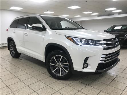 2018 Toyota Highlander XLE (Stk: 6739) in Calgary - Image 1 of 23